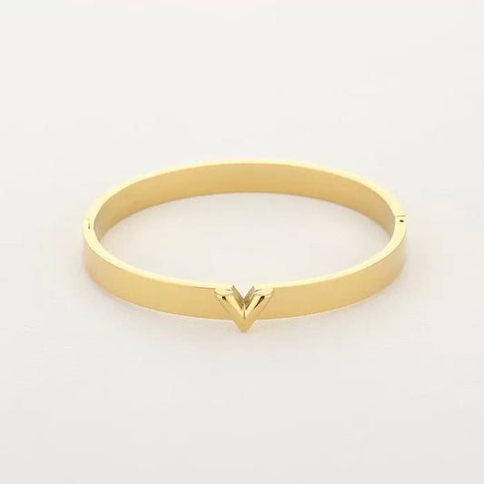 V-Star Bracelet Deluxe