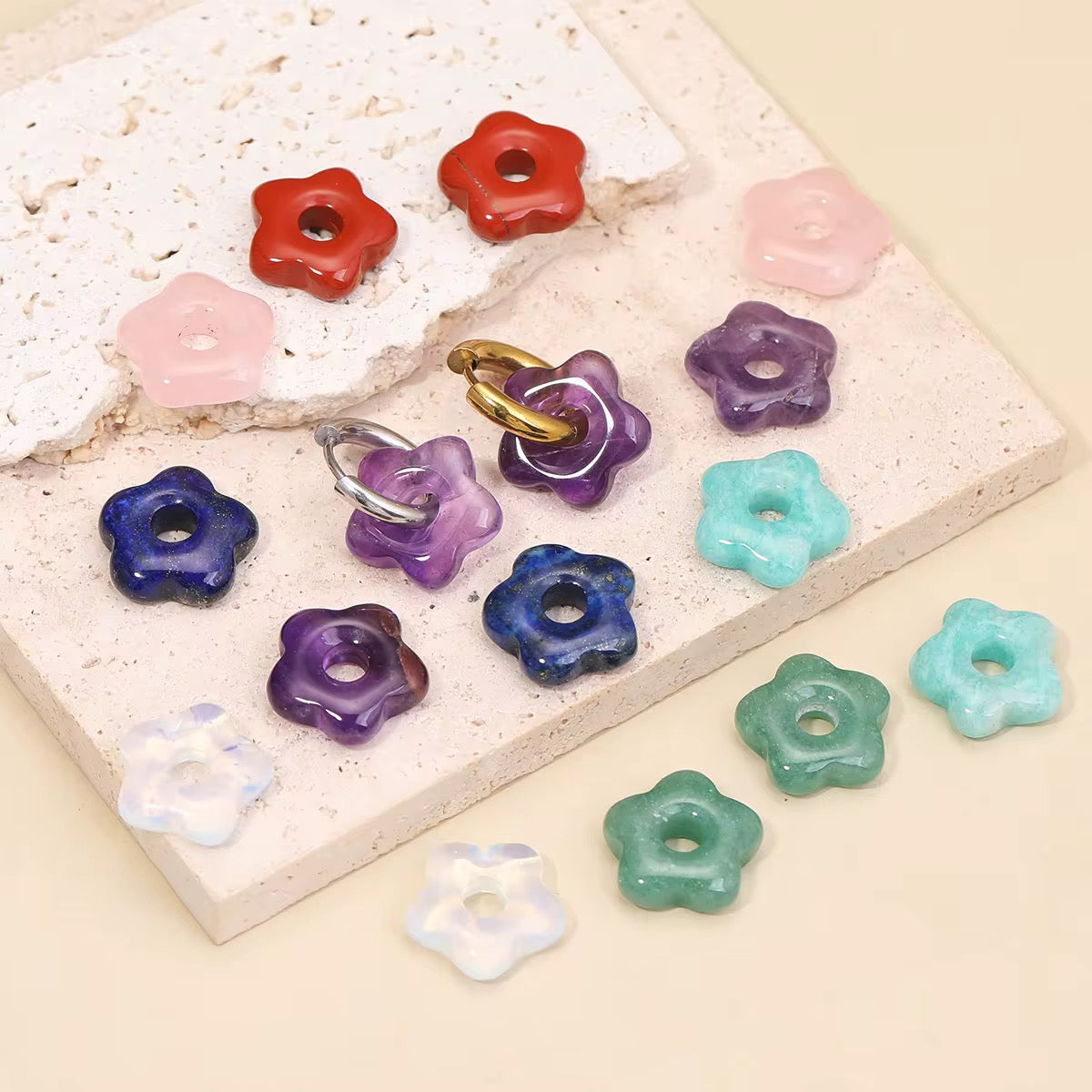 Bloom Royale Hoops (+ 2 Gratis Pendants)