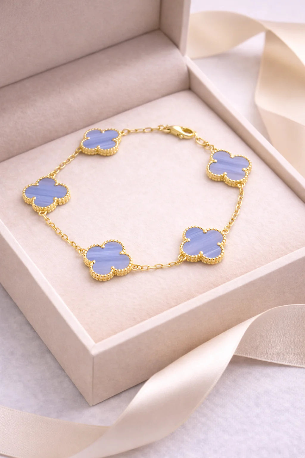 Clover Bracelet Lilac