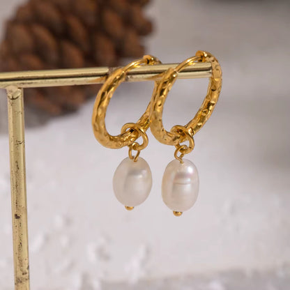 Atelier Pearl Hoops (Echte Parels)